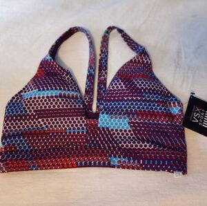 NWT Victoria's Secret VSX Sports Bra